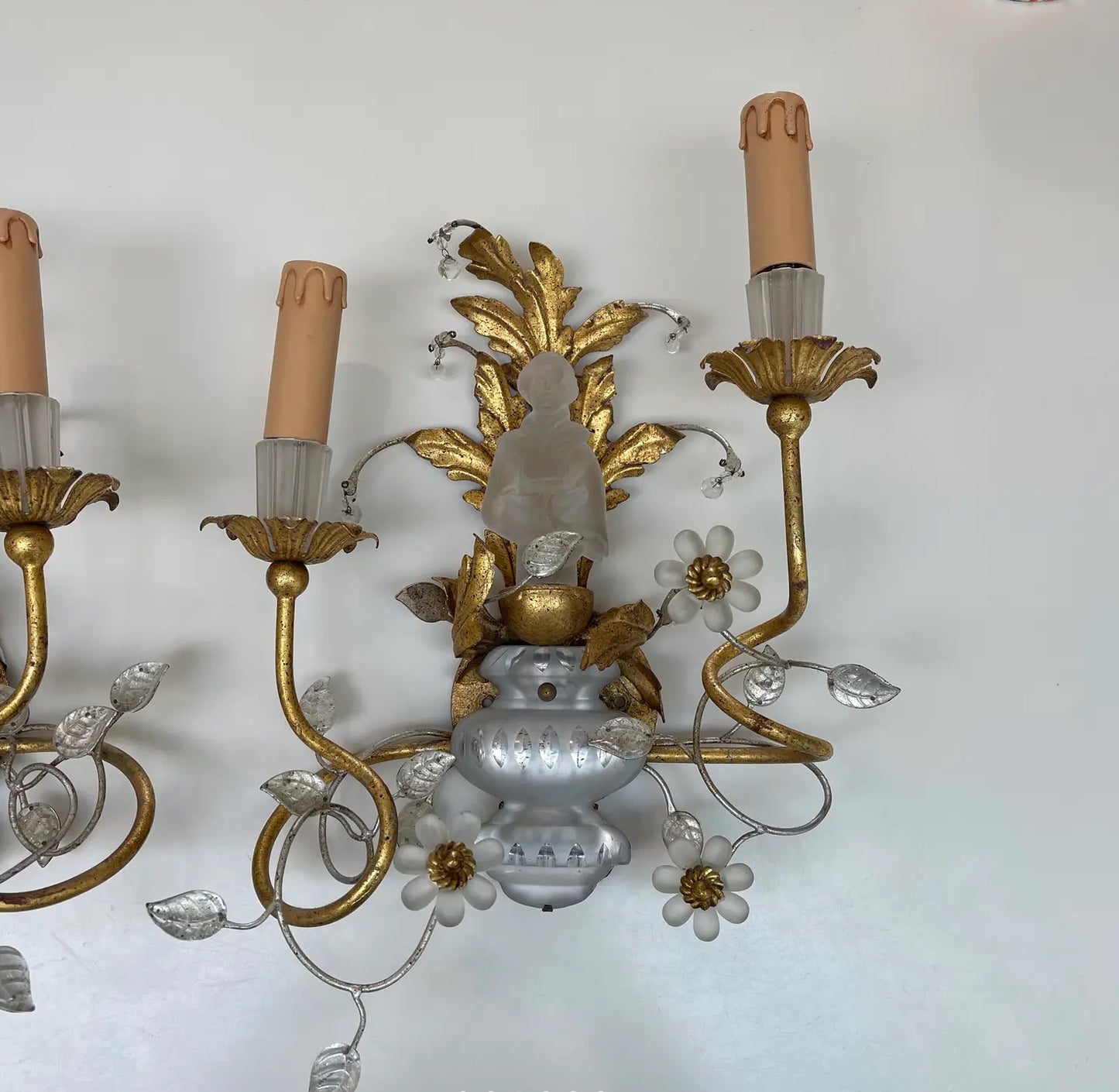 Pair of 1960s Crystal Chinoiserie Wall Sconces Attributed to Sherle Wagner