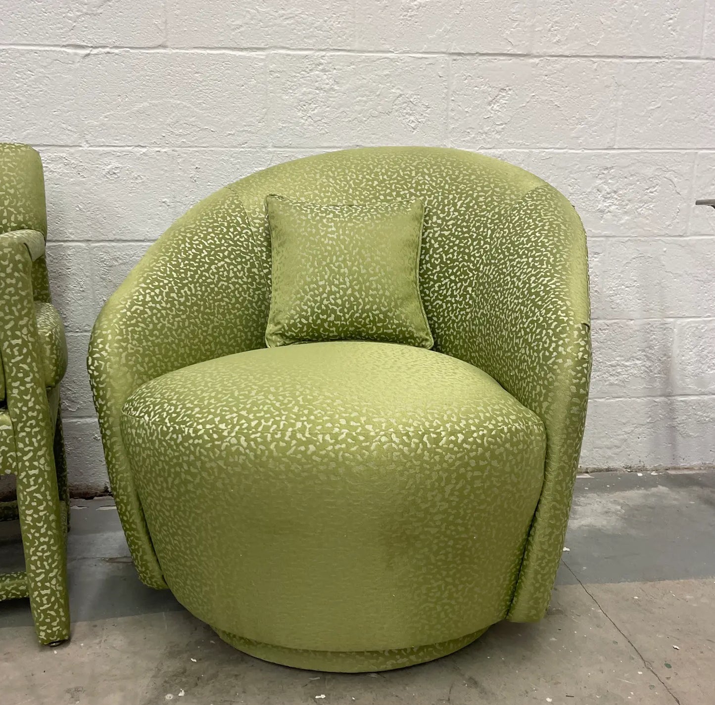 1970s A Pair of a Vintage Parsons Chair and Swivel Chair