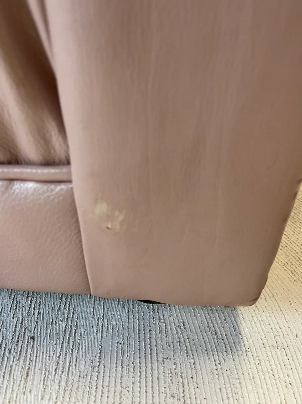 1980s Vintage Large Light Mauve Leather Sectional