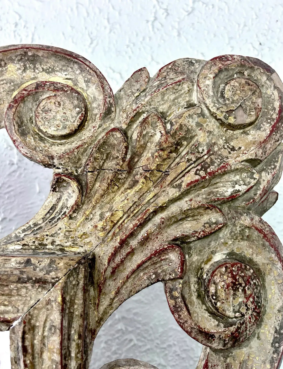 Early 20th Century Acanthus Leaf Carved Wall Mirror or Frame