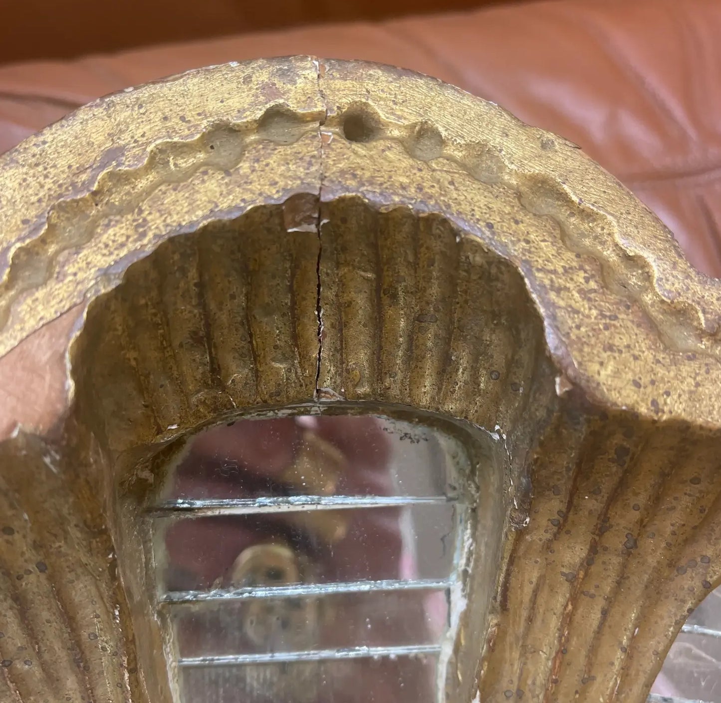 1980s Gilt Carved Shell Mosaic Mirror With a Three-Branch Sconce Arm