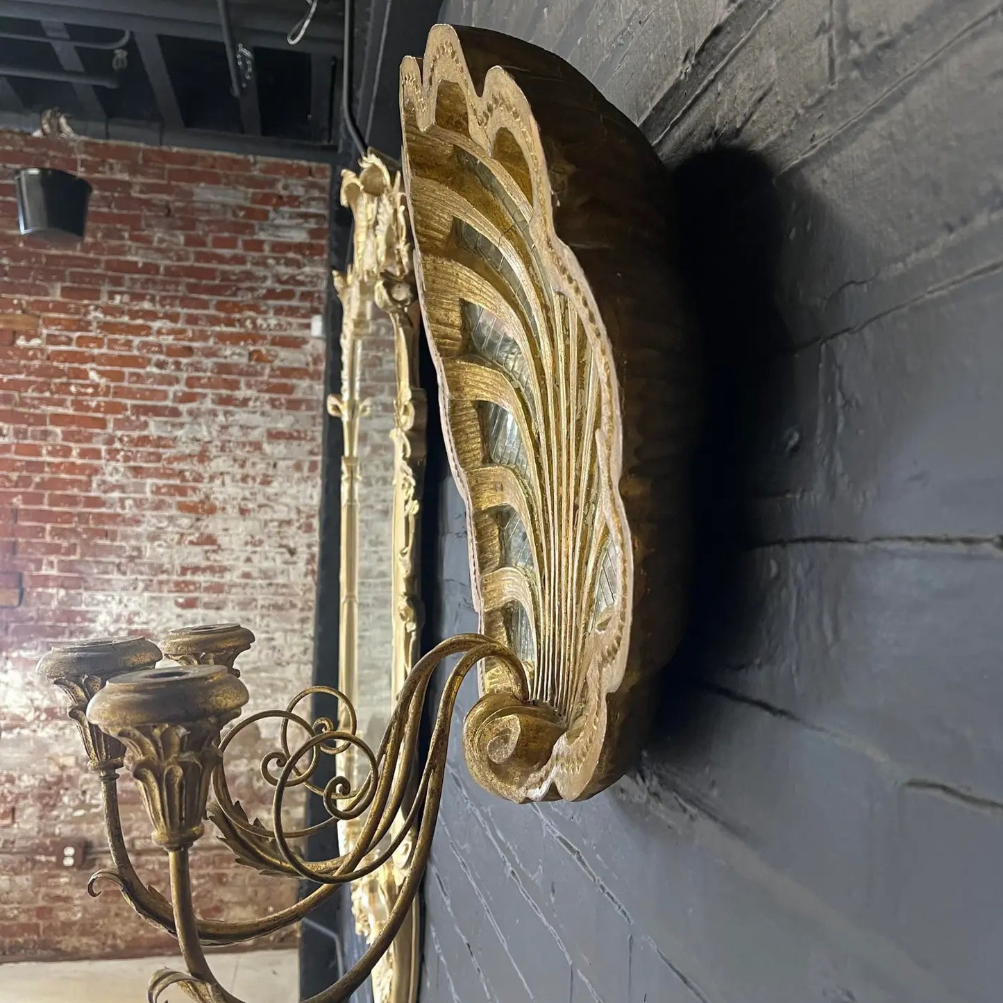 1980s Gilt Carved Shell Mosaic Mirror With a Three-Branch Sconce Arm